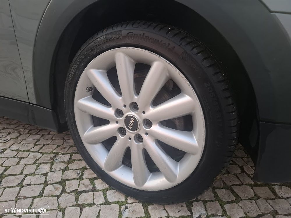 MINI Cabrio Cooper Essential - 51