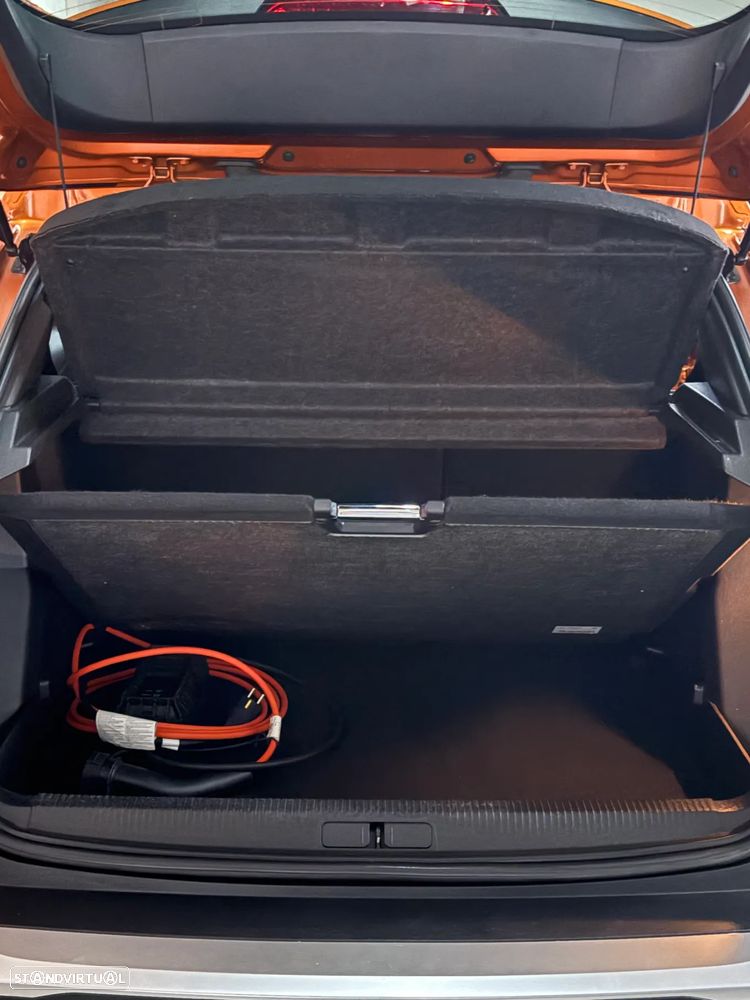 Peugeot e-2008 50 kWh Allure Pack - 18