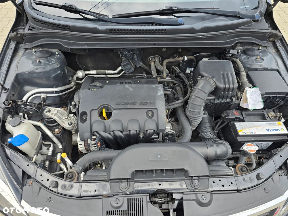 Kia Ceed 1.4 CVVT Spirit - 30