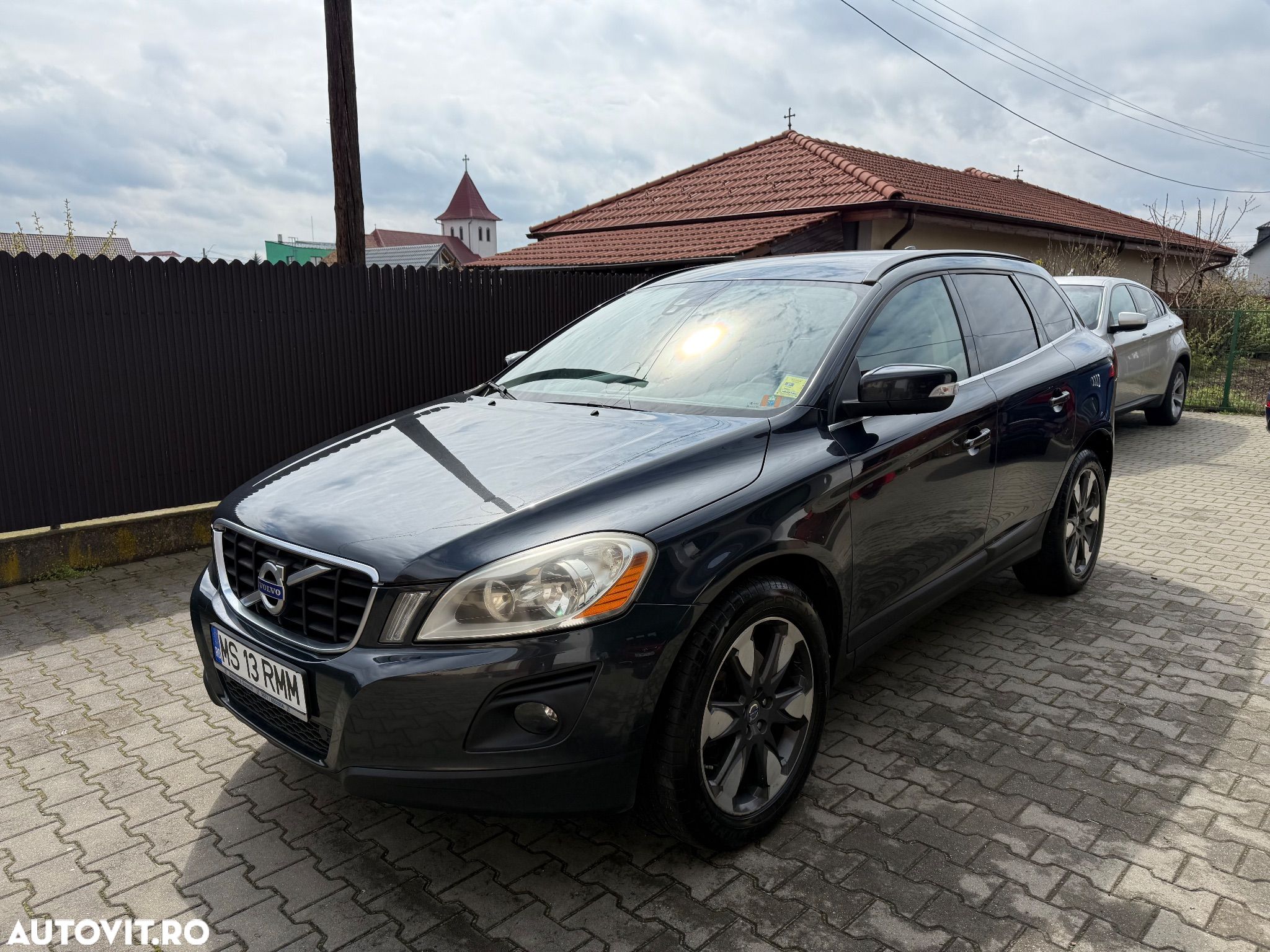 Volvo XC 60 2.4D AWD Aut. Momentum - 1