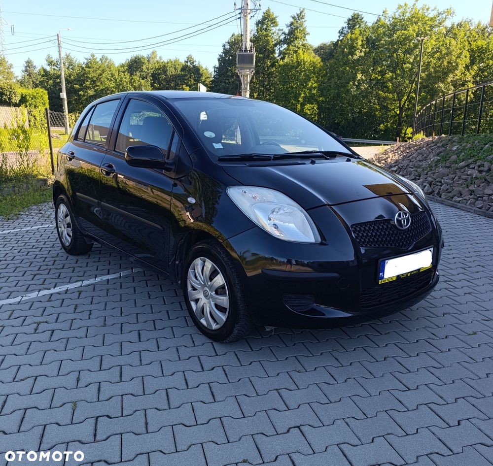 Toyota Yaris - 2