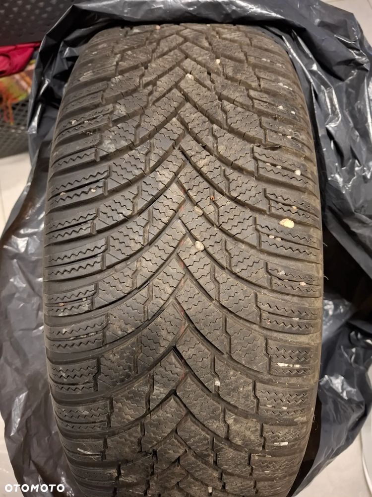 Toyota Corolla 2.0 Hybrid Comfort - 20