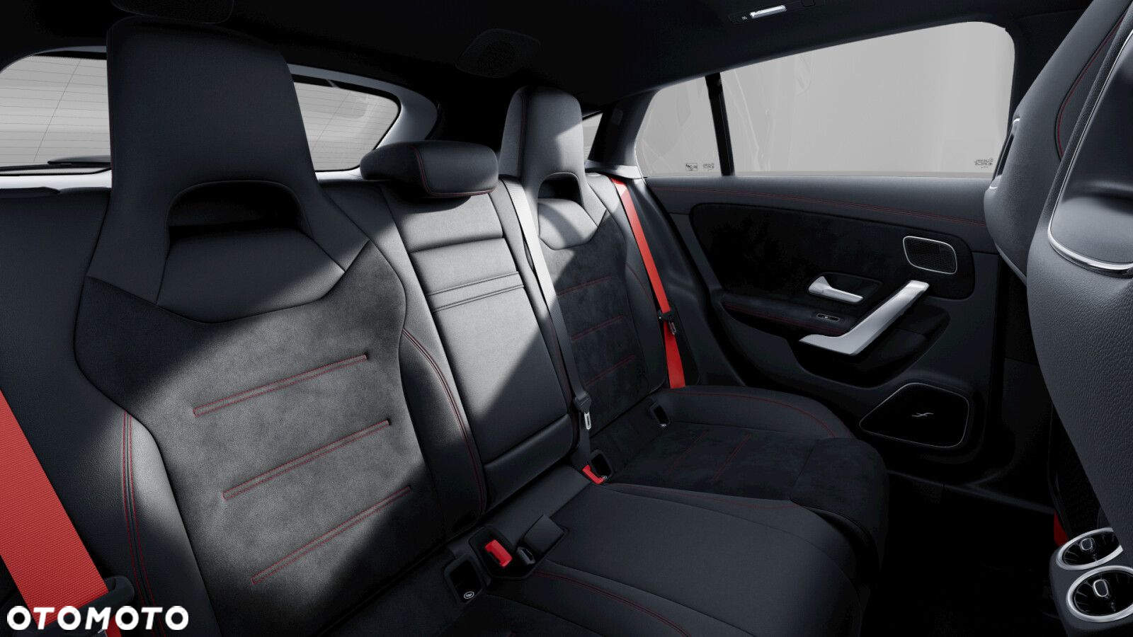 Mercedes-Benz CLA AMG 35 4-Matic 7G-DCT - 33