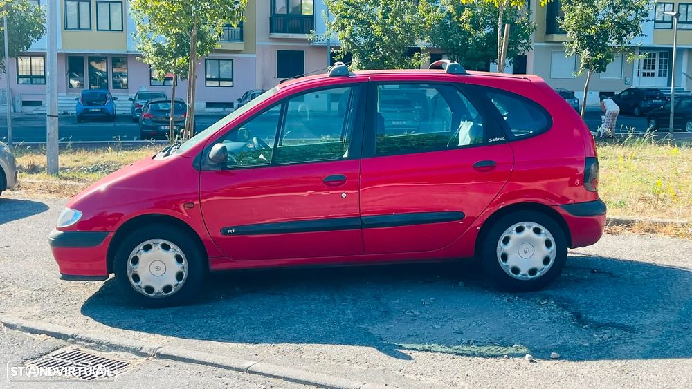 Renault Scénic 1.4 16V RTE AC - 3