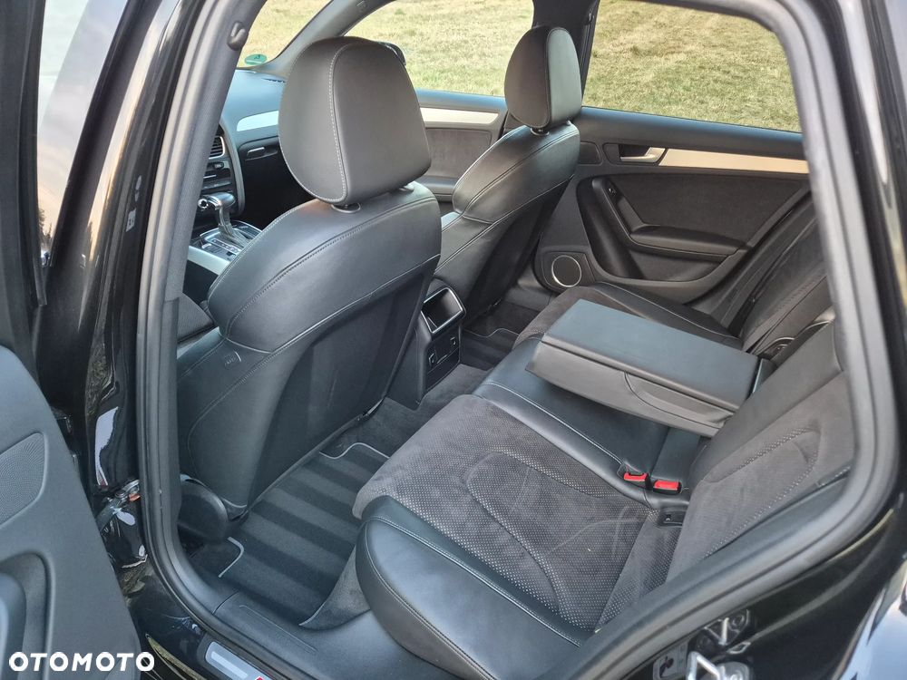 Audi A4 Avant 2.0 TDI DPF clean diesel multitronic S line Sportpaket - 16