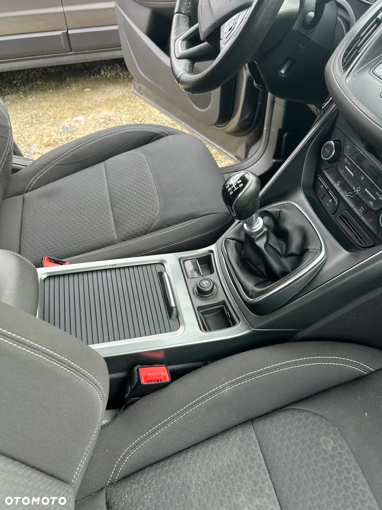 Ford Kuga 1.5 EcoBoost 2x4 Titanium - 15