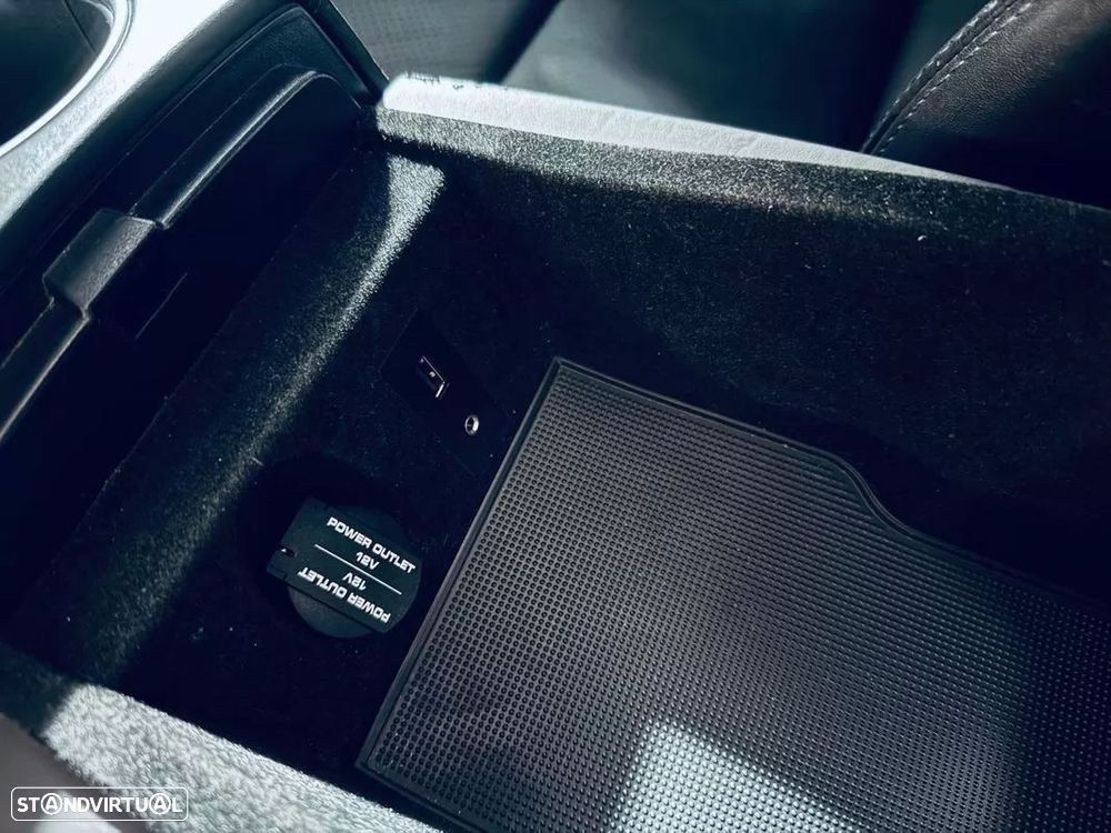 Porsche Panamera - 25