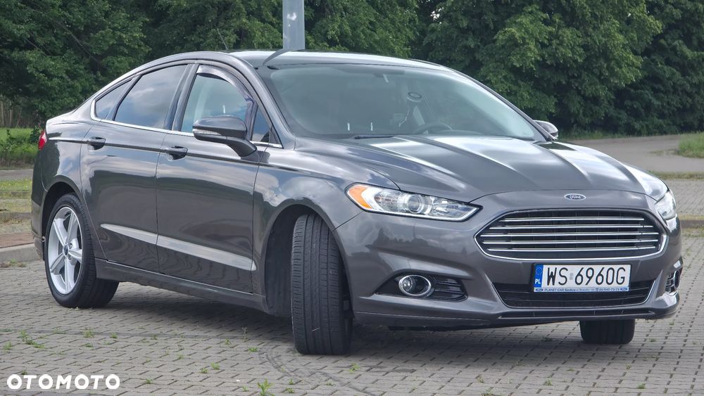 Ford Fusion - 8