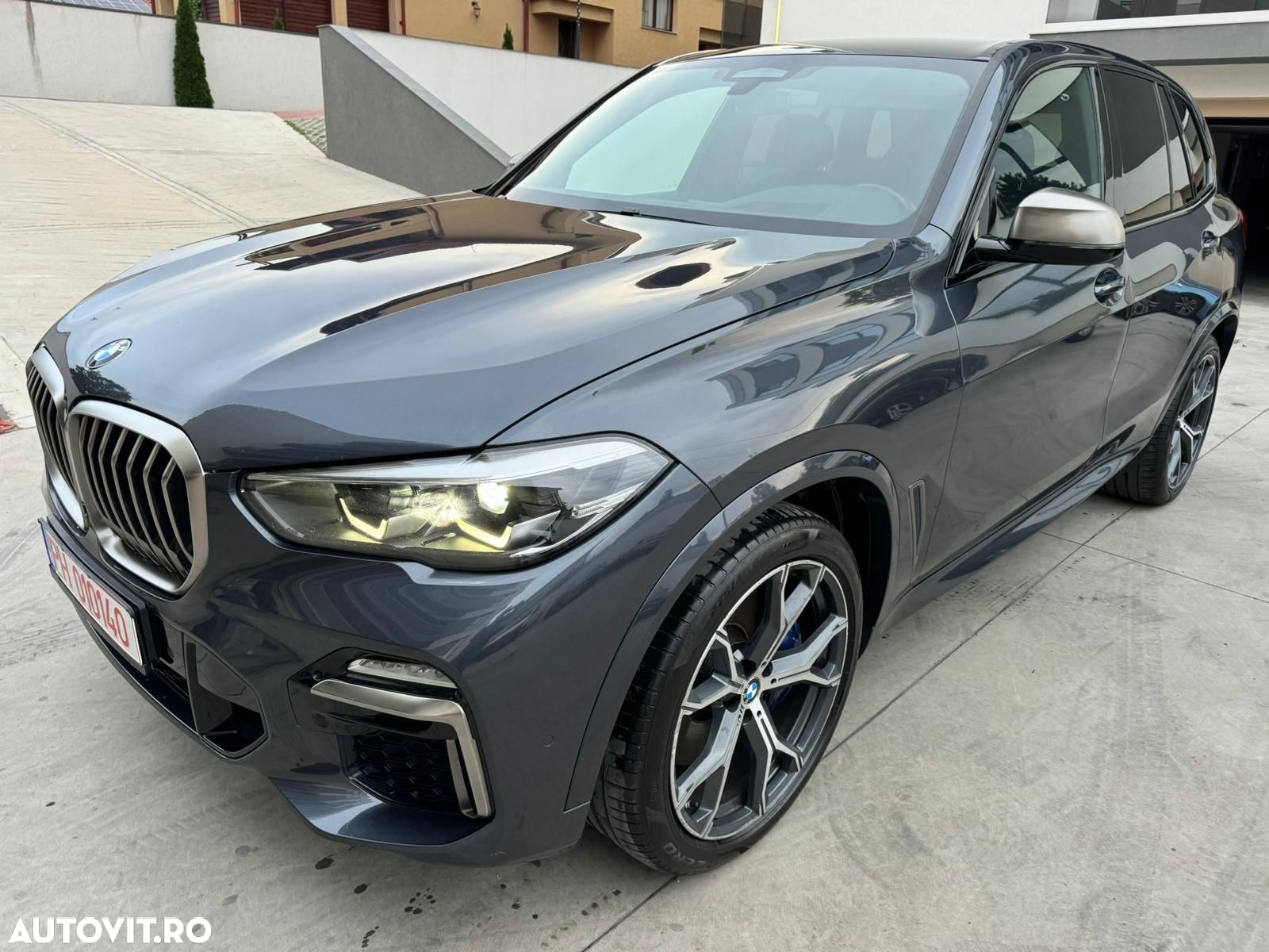 BMW X5 M M50d - 8