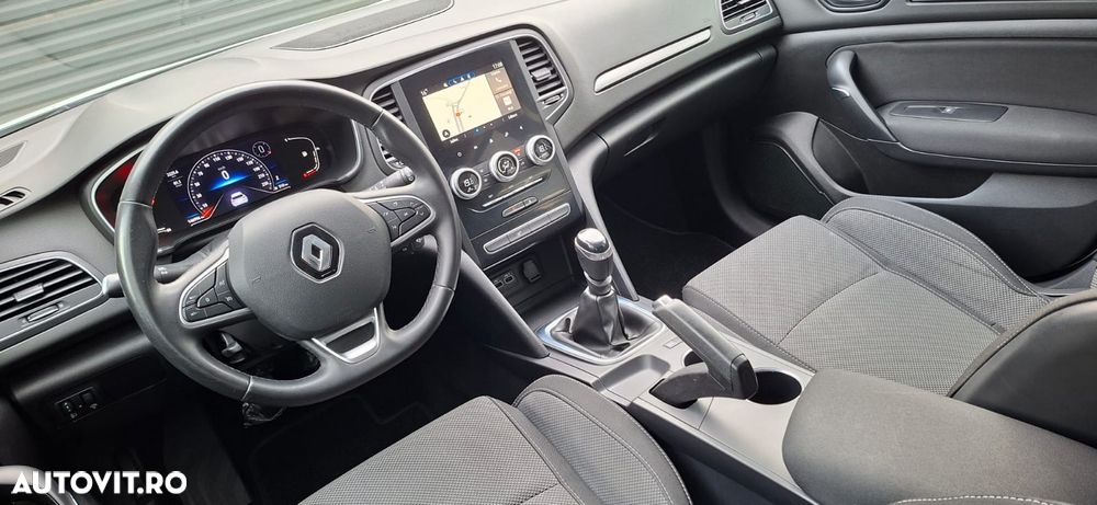 Renault Megane BLUE dCi Limited - 11