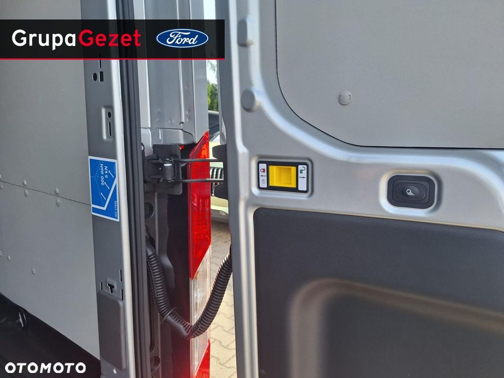 Ford Transit - 16