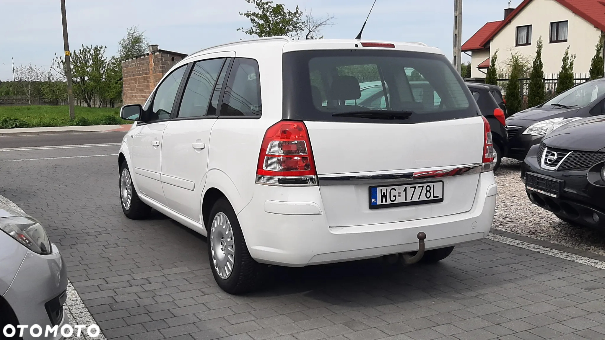 Opel Zafira 1.6 - 4