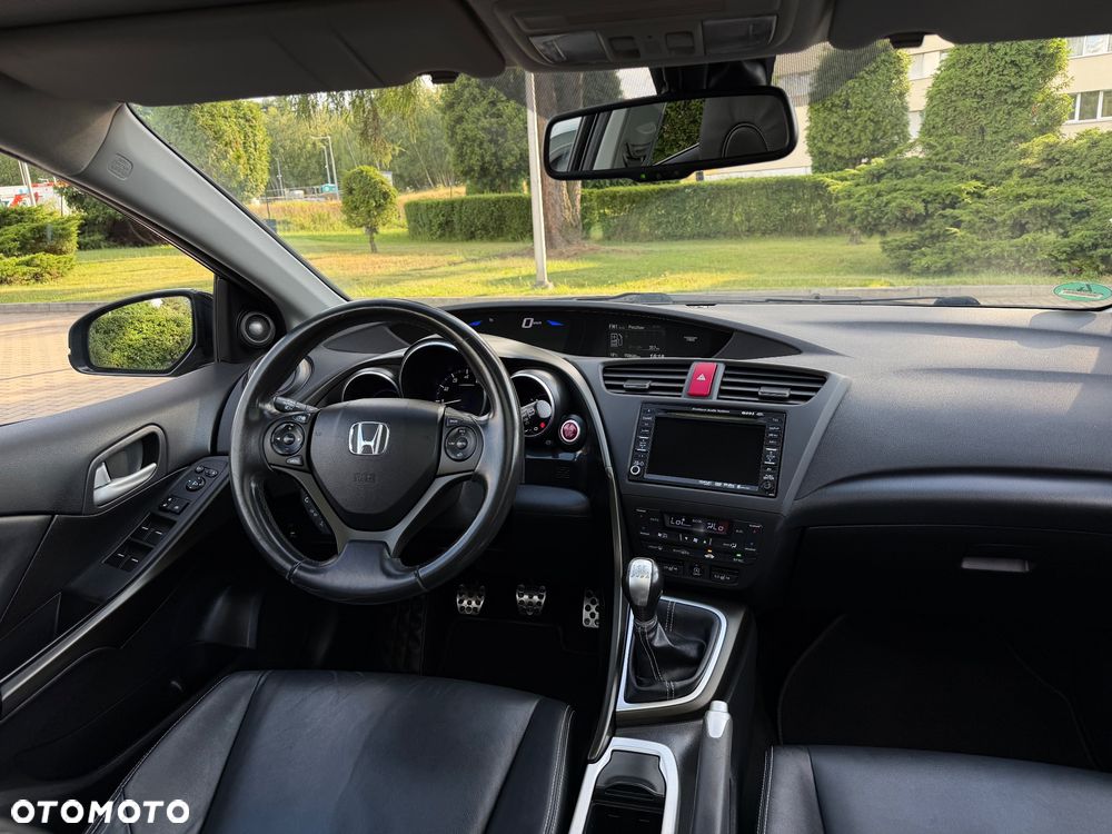 Honda Civic 1.8 Executive NAVI - 33