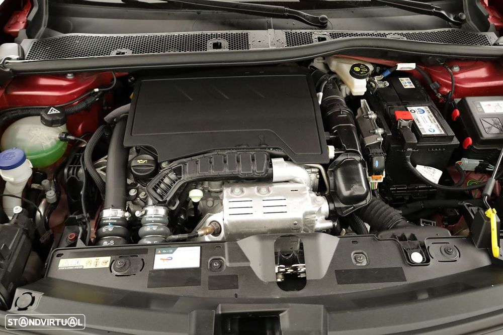 Peugeot 2008 1.2 PureTech Allure - 24