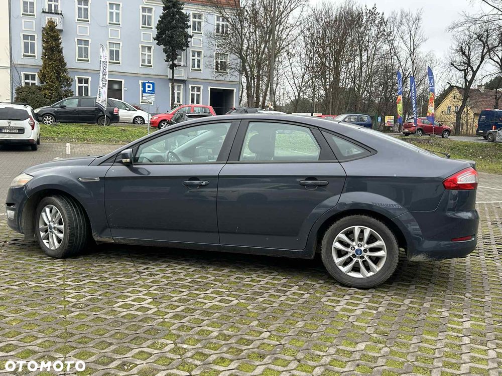 Ford Mondeo - 4