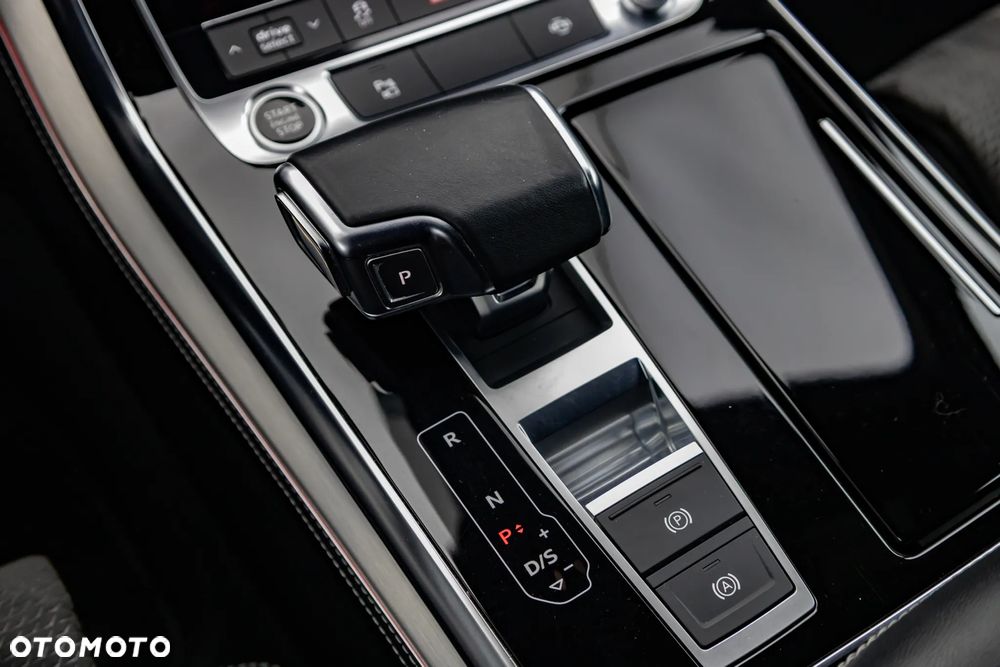 Audi Q8 50 TDI mHEV Quattro Tiptronic - 31