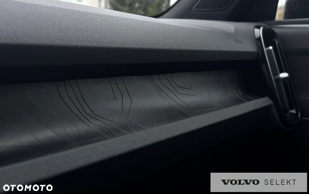 Volvo C40 - 24