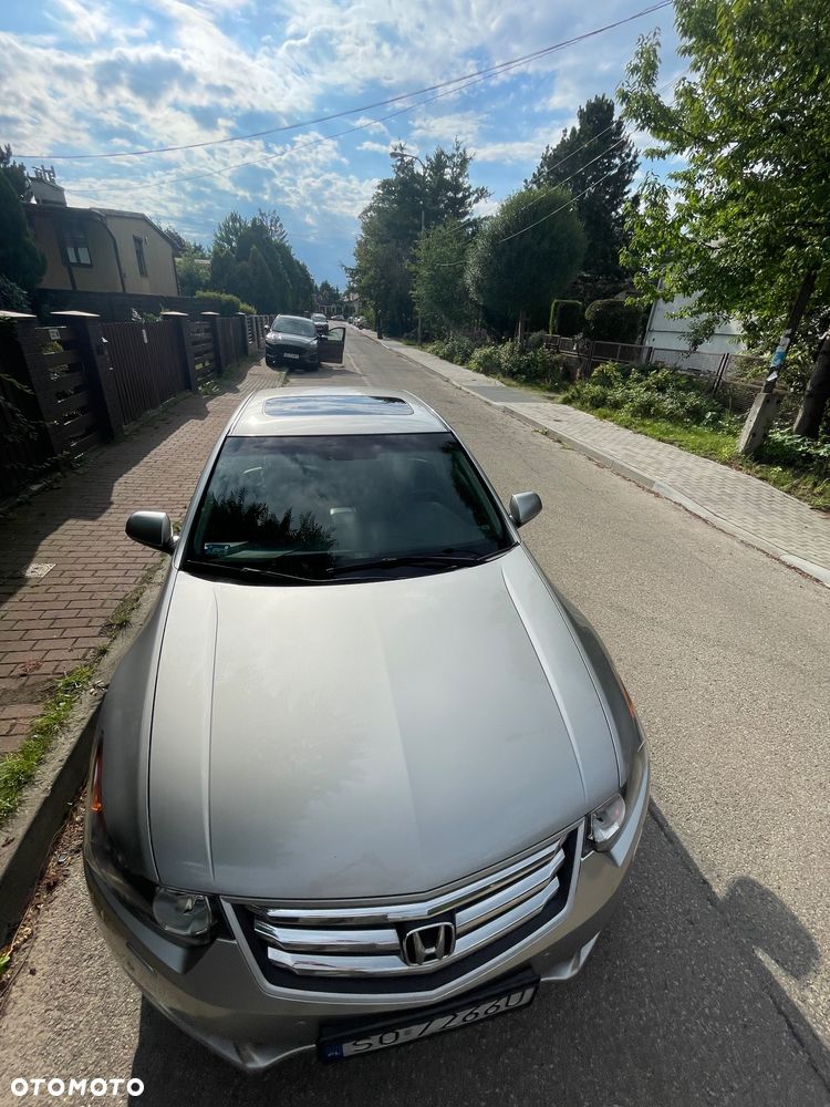 Honda Accord 2.0 Executive - 8