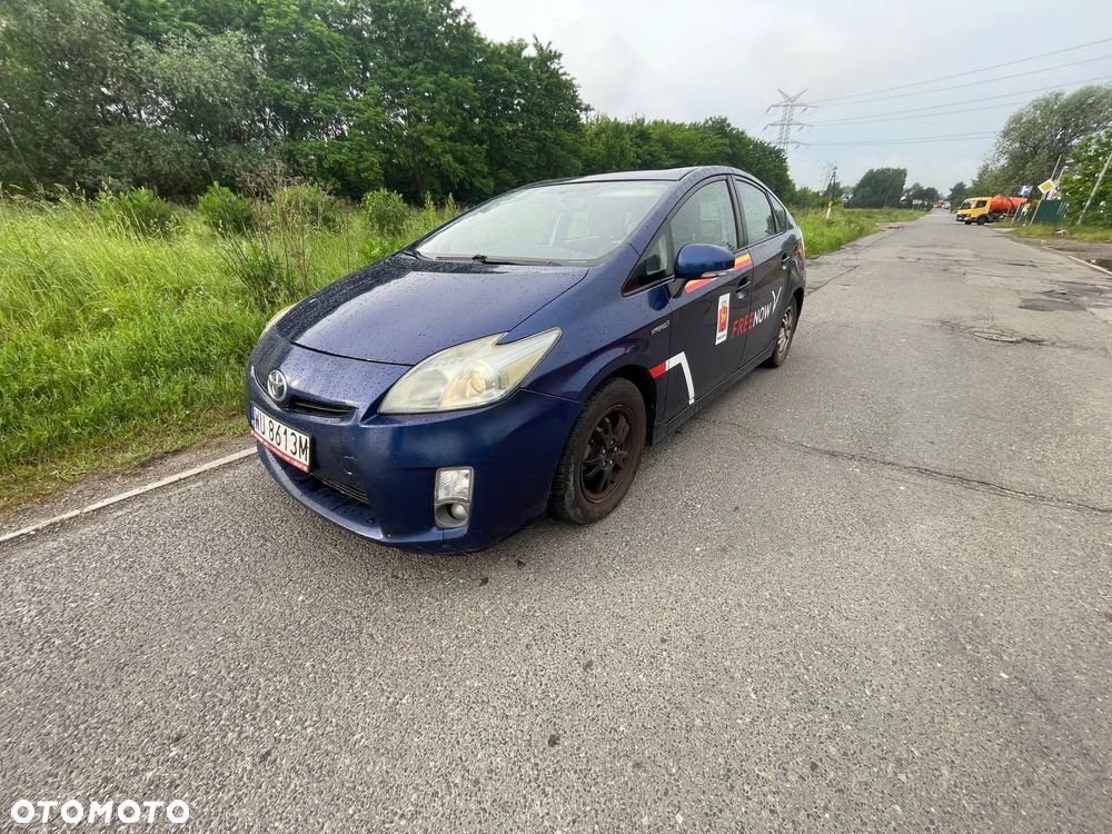 Toyota Prius 1.8 HSD Sol - 1