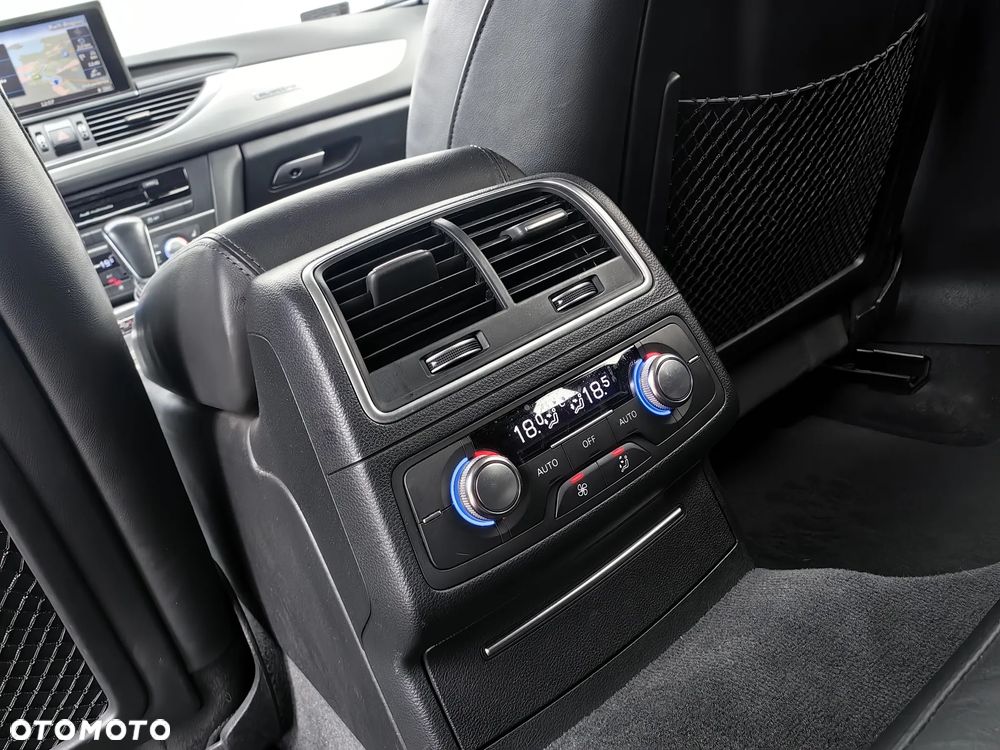 Audi A6 Avant 2.0 TDI Ultra S tronic - 21