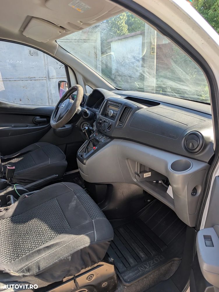 Nissan NV200 - 7