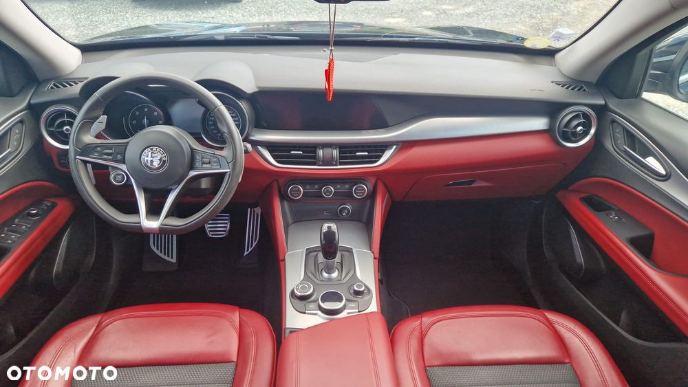 Alfa Romeo Stelvio 2.2 16V AT8-Q4 Executive - 5