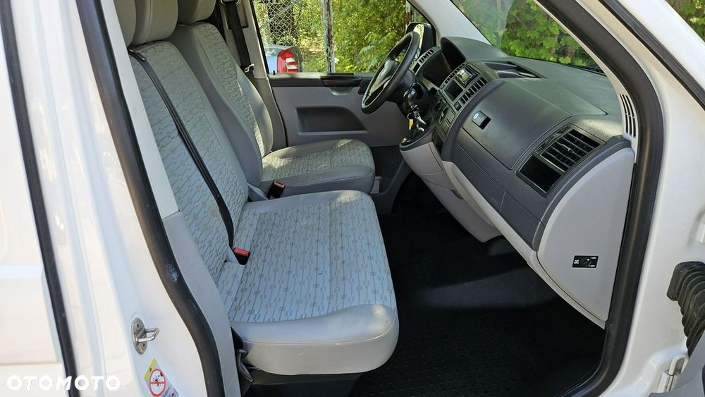 Volkswagen Transporter - 14