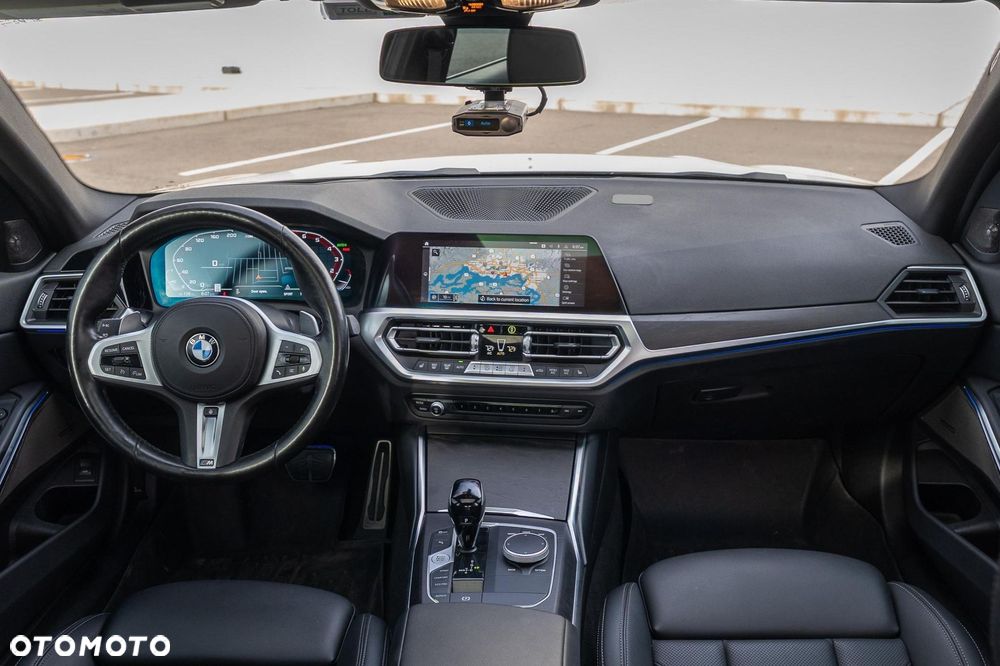 BMW Seria 3 - 37