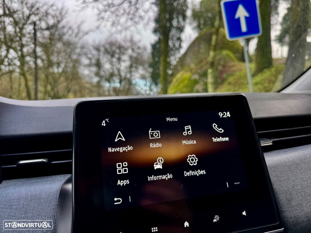 Renault Clio 1.0 TCe Techno - 17