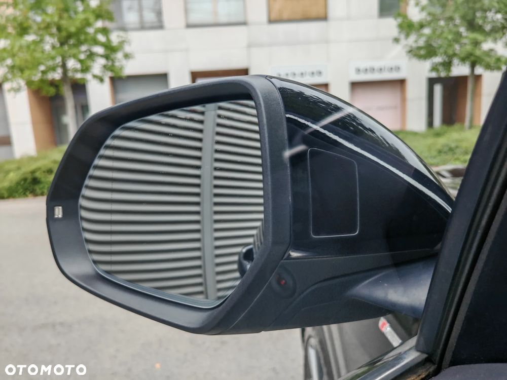 Audi Q8 - 36