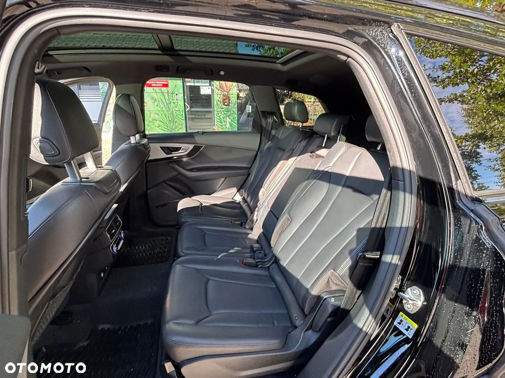 Audi Q7 - 18