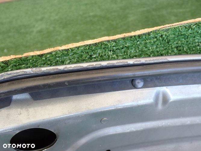 MERCEDES W204 204 C-KLASA 07-10 maska - 12