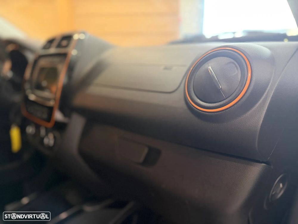 Dacia Spring Comfort Plus - 9