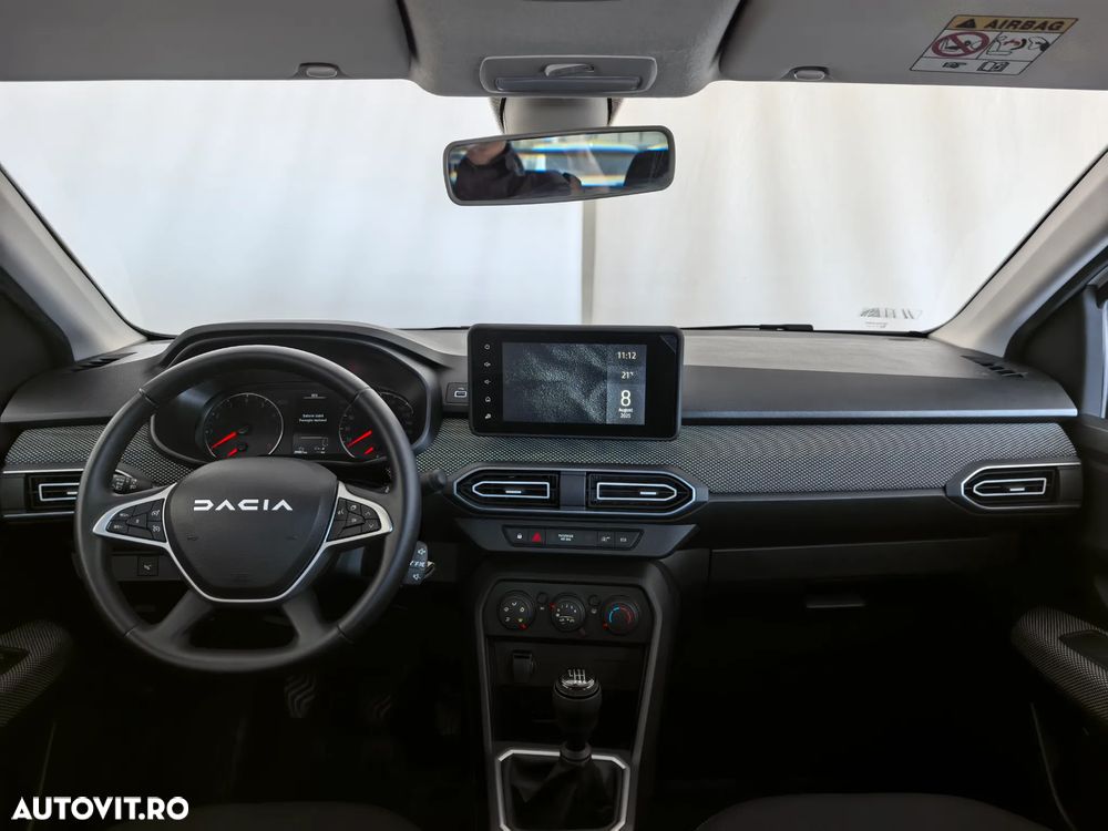 Dacia Logan TCe 90 MT6 Expression - 11