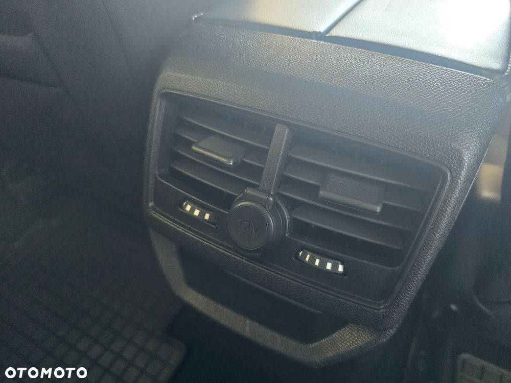 Peugeot 3008 - 23