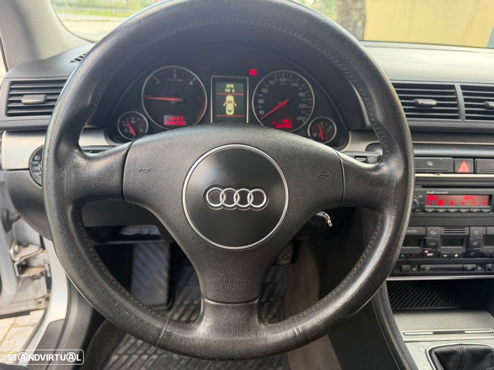Audi A4 Avant 1.9 TDI M6 Sport - 11