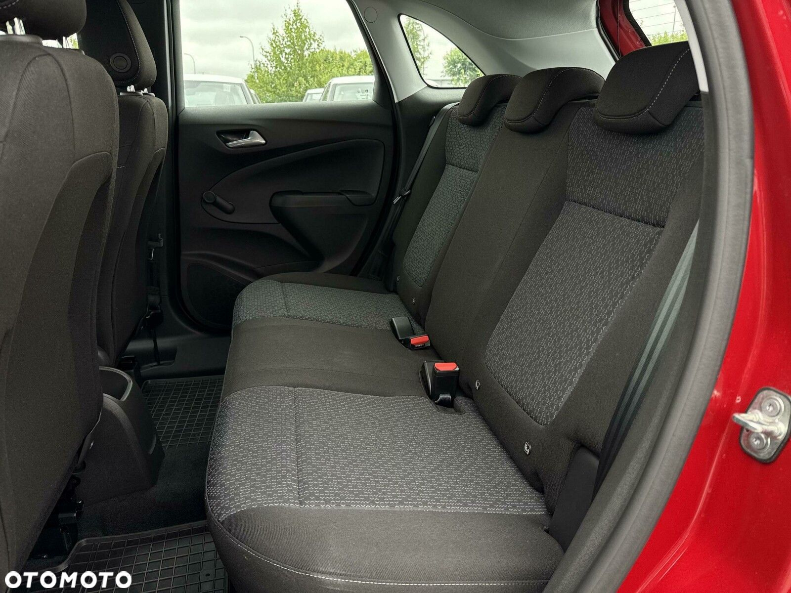 Opel Crossland - 10