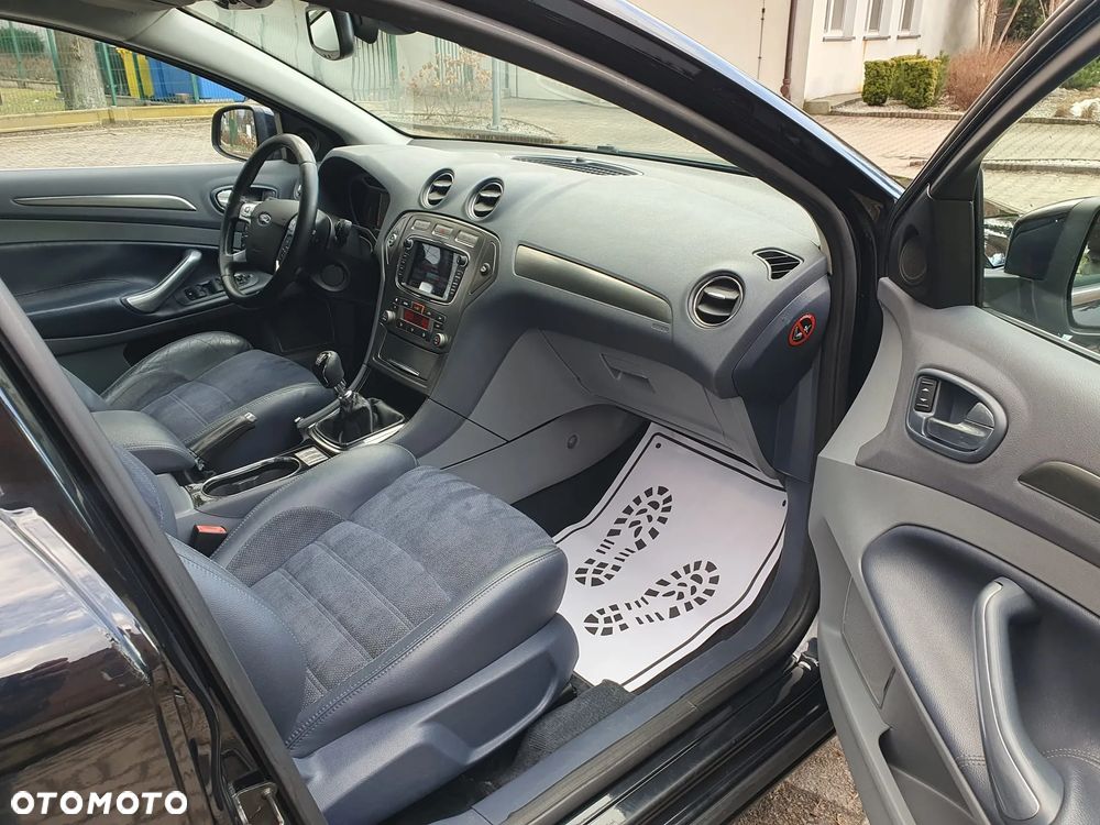 Ford Mondeo 2.0 TDCi Titanium S - 11