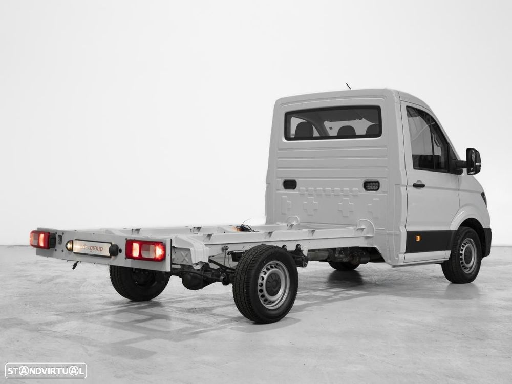 VW Crafter 2.0 TDI L3 Aut. - 3