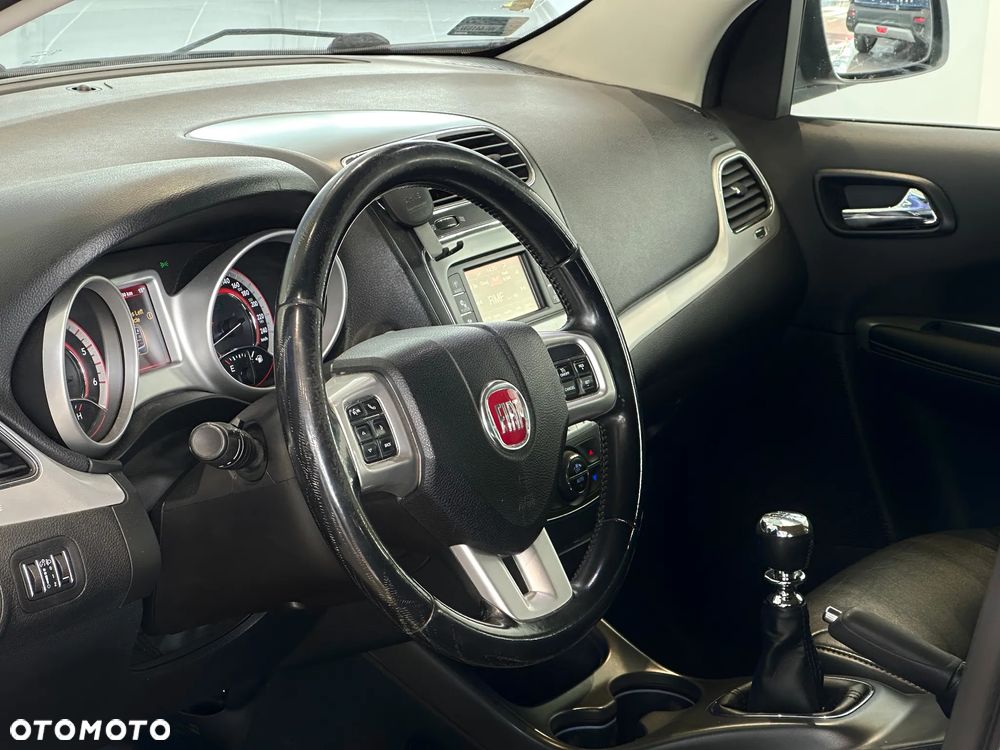 Fiat Freemont 2.0 Multijet Urban - 19