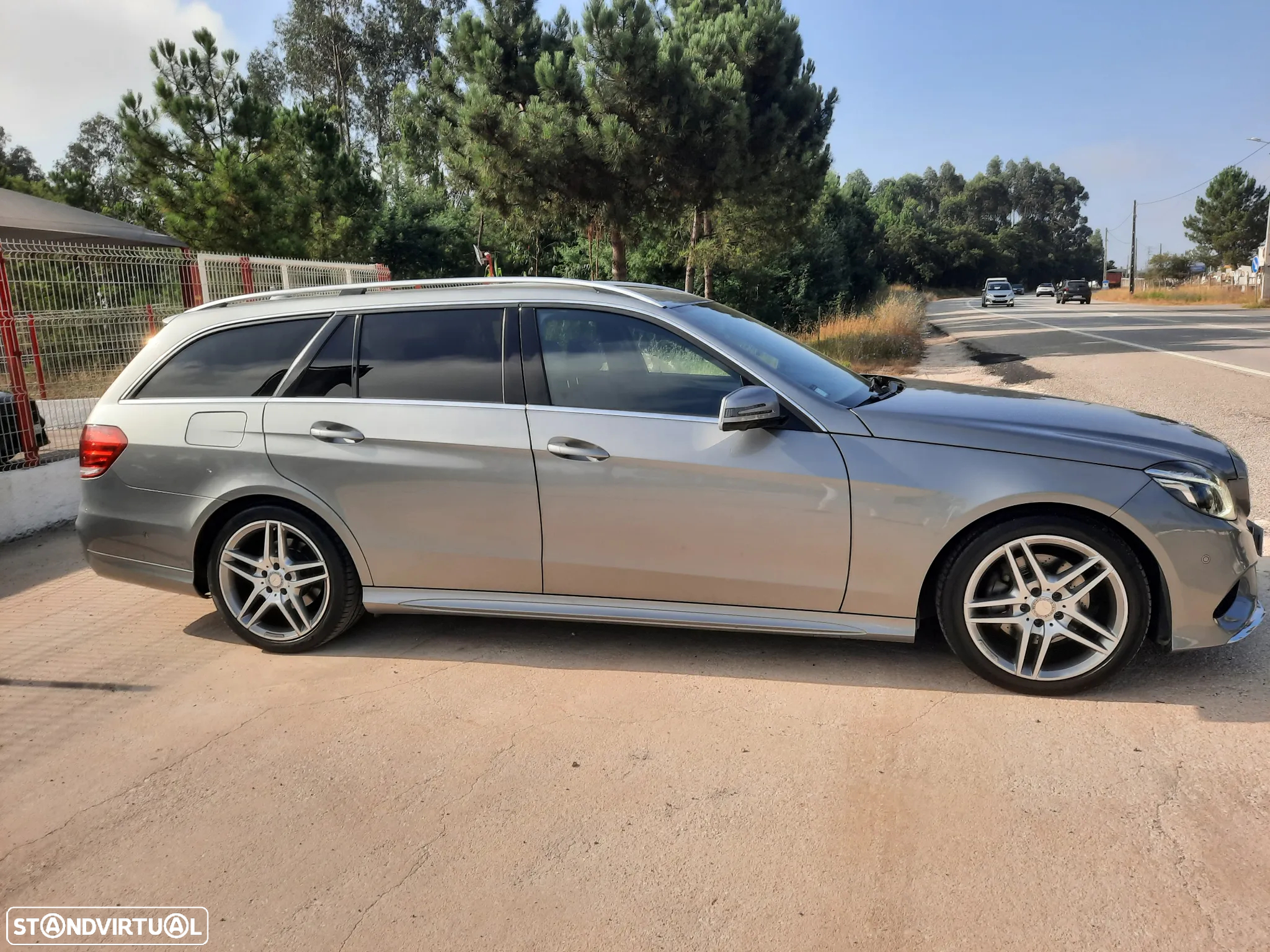 Mercedes-Benz E 300 Bluetec Hybrid Avantgarde - 9