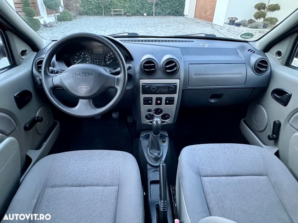 Dacia Logan 1.5 dCi Laureate - 4