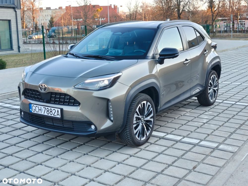 Toyota Yaris Hybrid 1.5 Executive - 3