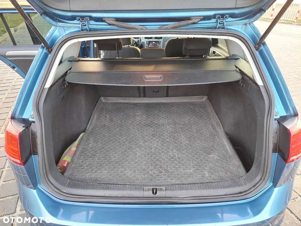 Volkswagen Golf 1.4 TSI BMT Comfortline - 11