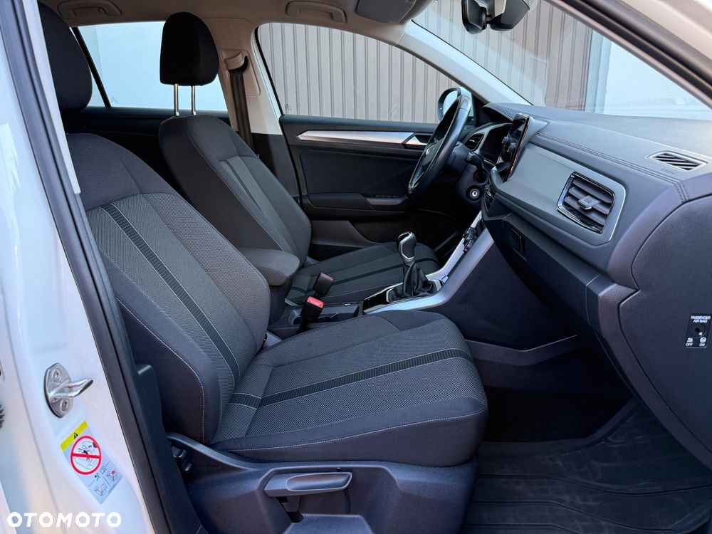 Volkswagen T-Roc - 11