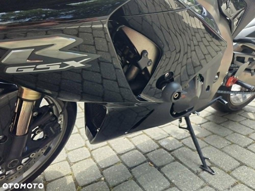 Suzuki GSX-R - 11
