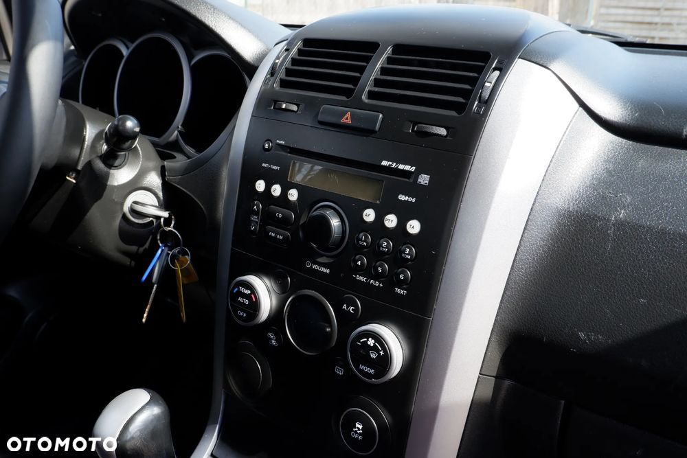 Suzuki Grand Vitara 1.6 Comfort EU5 - 6