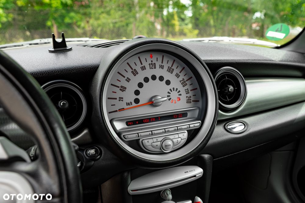 MINI Cooper 50 Camden - 27
