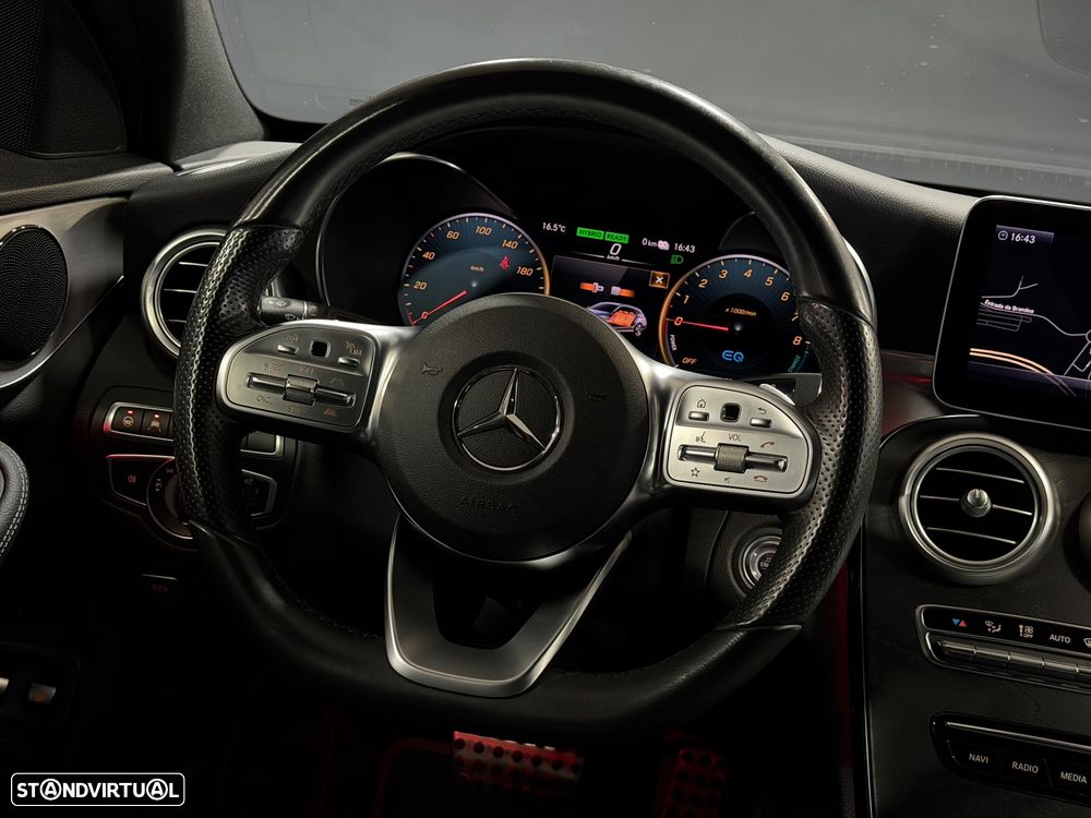 Mercedes-Benz C 300 e T 9G-TRONIC AMG Line - 12