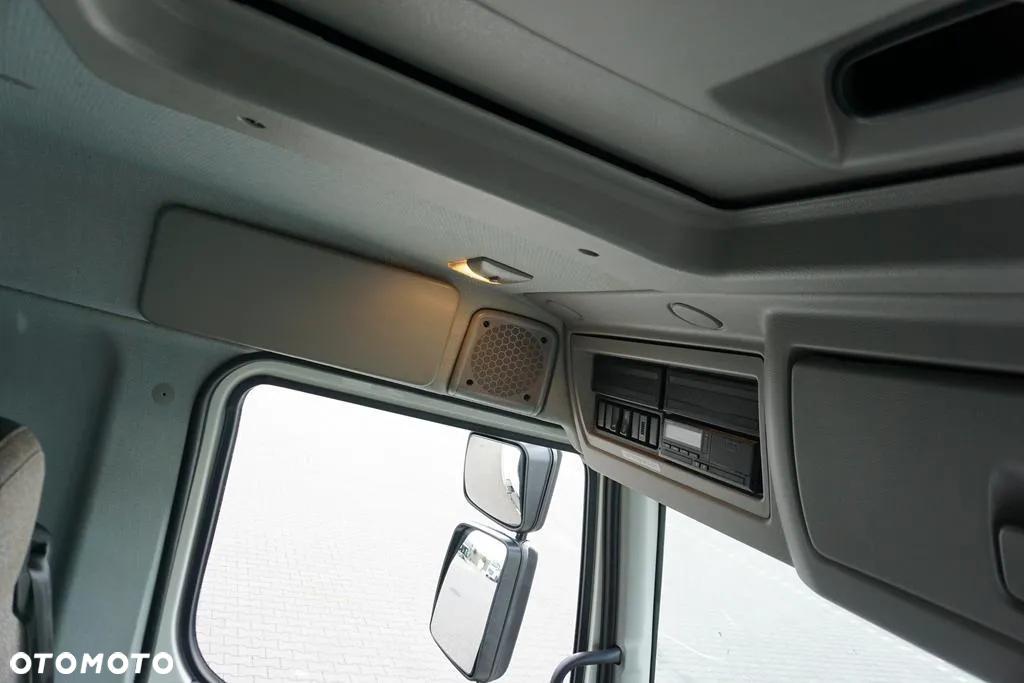 Volvo FL / 280 / EURO 6 / IZOTERMA + WINDA / 18 PALET / ŁAD. 9540 KG - 35